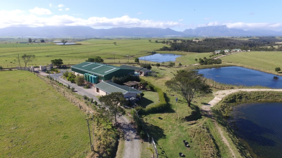 3 Bedroom Property for Sale in Glentana Western Cape